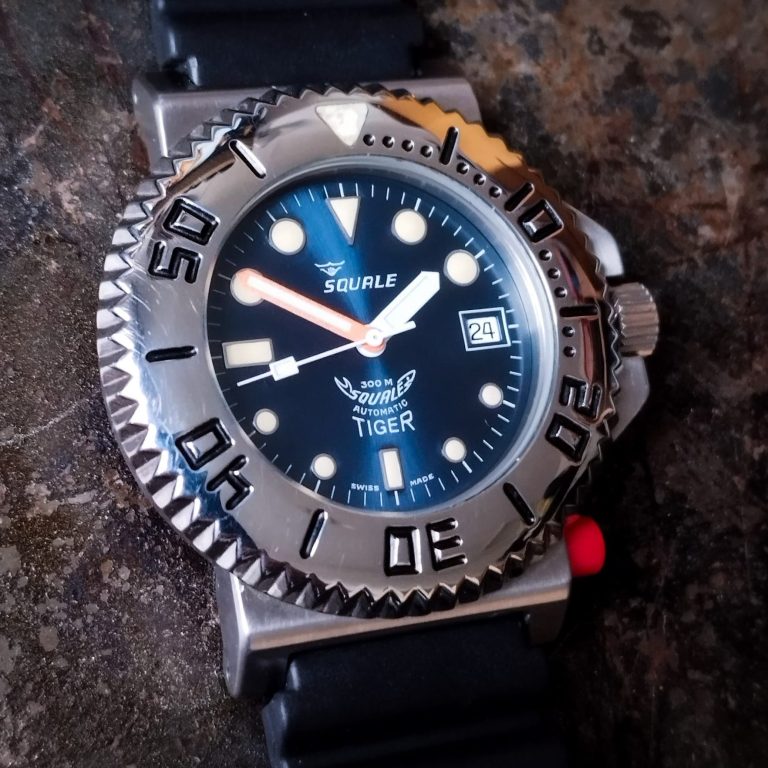 Squale 1521 classic buckshot with sapphire bezel